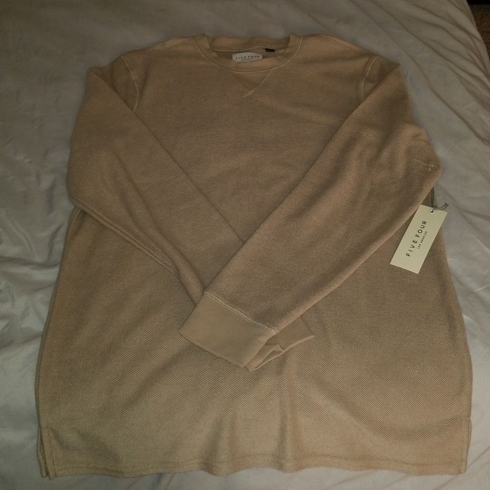 Mens M Crew Neck